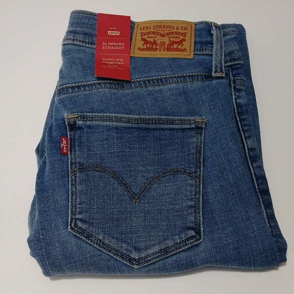 levi's slimming straight women's jeans